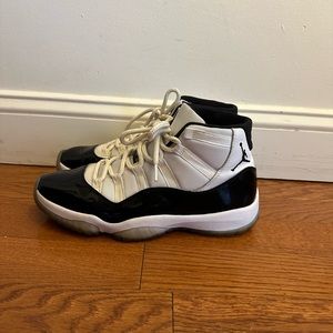 Jordan 11 Retro Concord 2018 Men’s size 10